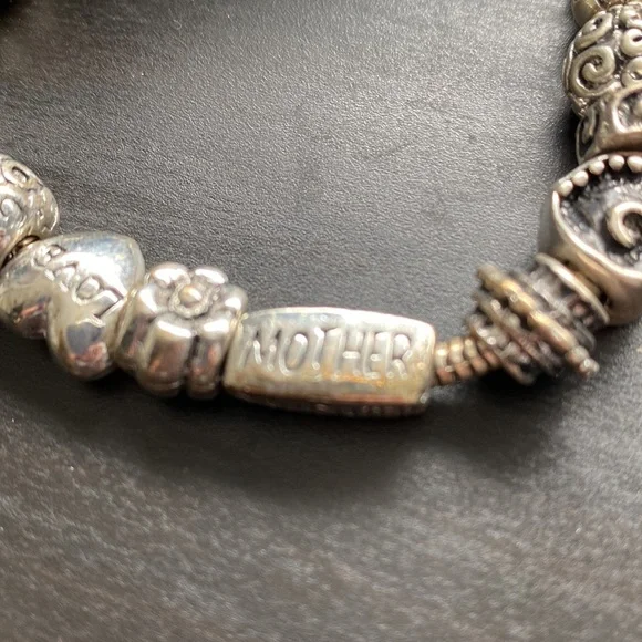 Bracelet - Picture 4 of 8